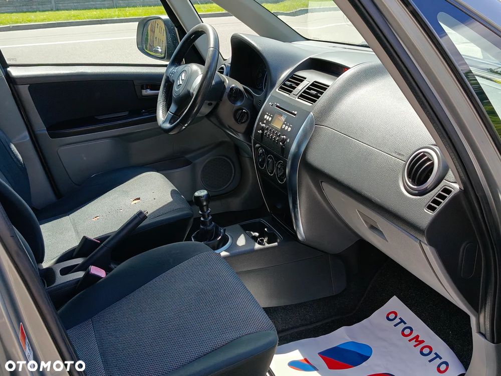 Suzuki SX4 1.9 DDiS DPF 4x2 Comfort - 19