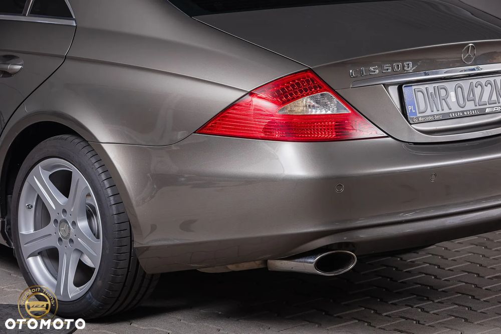 Mercedes-Benz CLS 500 - 5