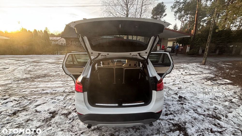 BMW X1 - 11