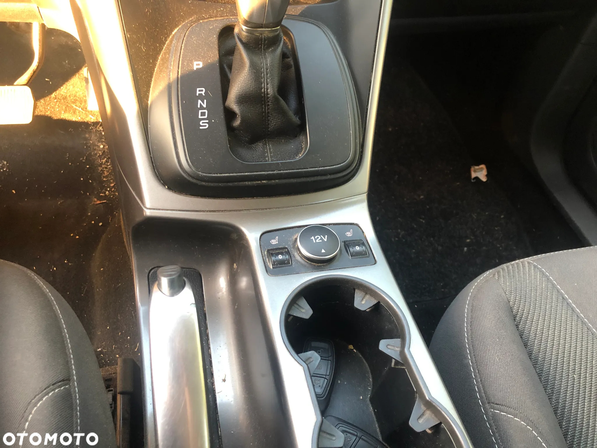 Ford Kuga - 11