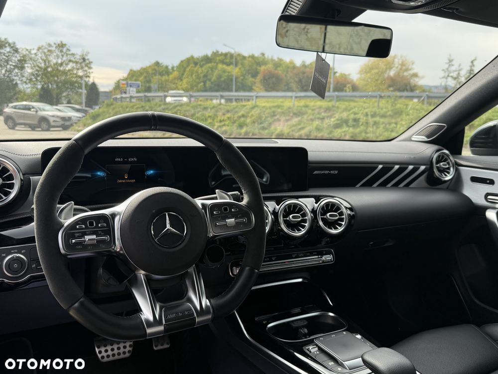 Mercedes-Benz CLA AMG 45 4-Matic 8G-DCT - 22