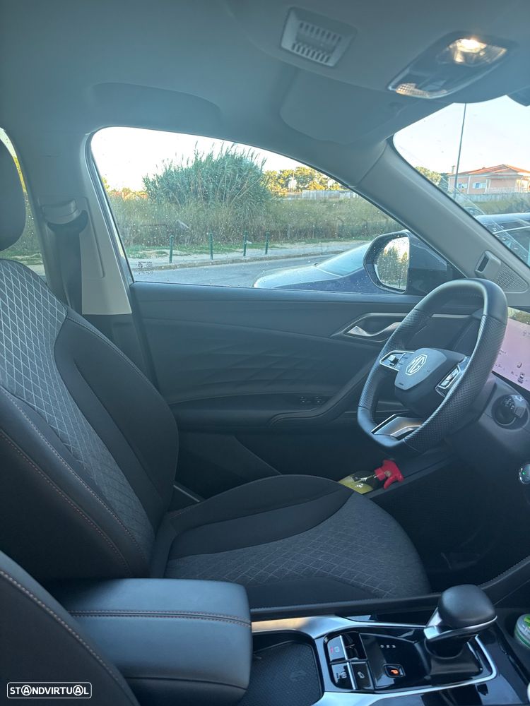 MG EHS 1.5 T-GDI Plug-in Hybrid Comfort - 9