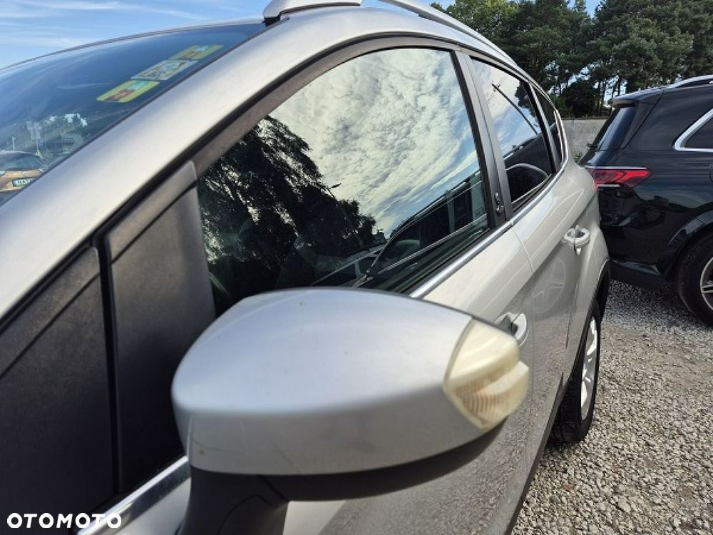 Ford Kuga - 11