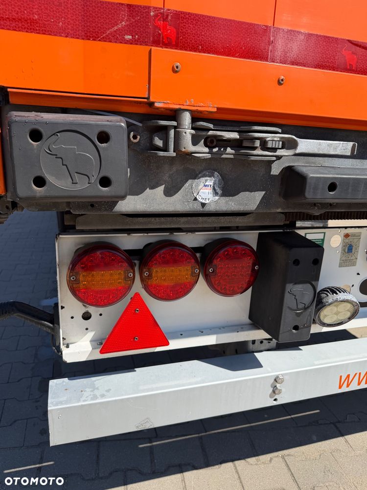 Schmitz Cargobull SCS 24/L / z Niemiec / opony 80-90% / 2 osie podnoszone - 16