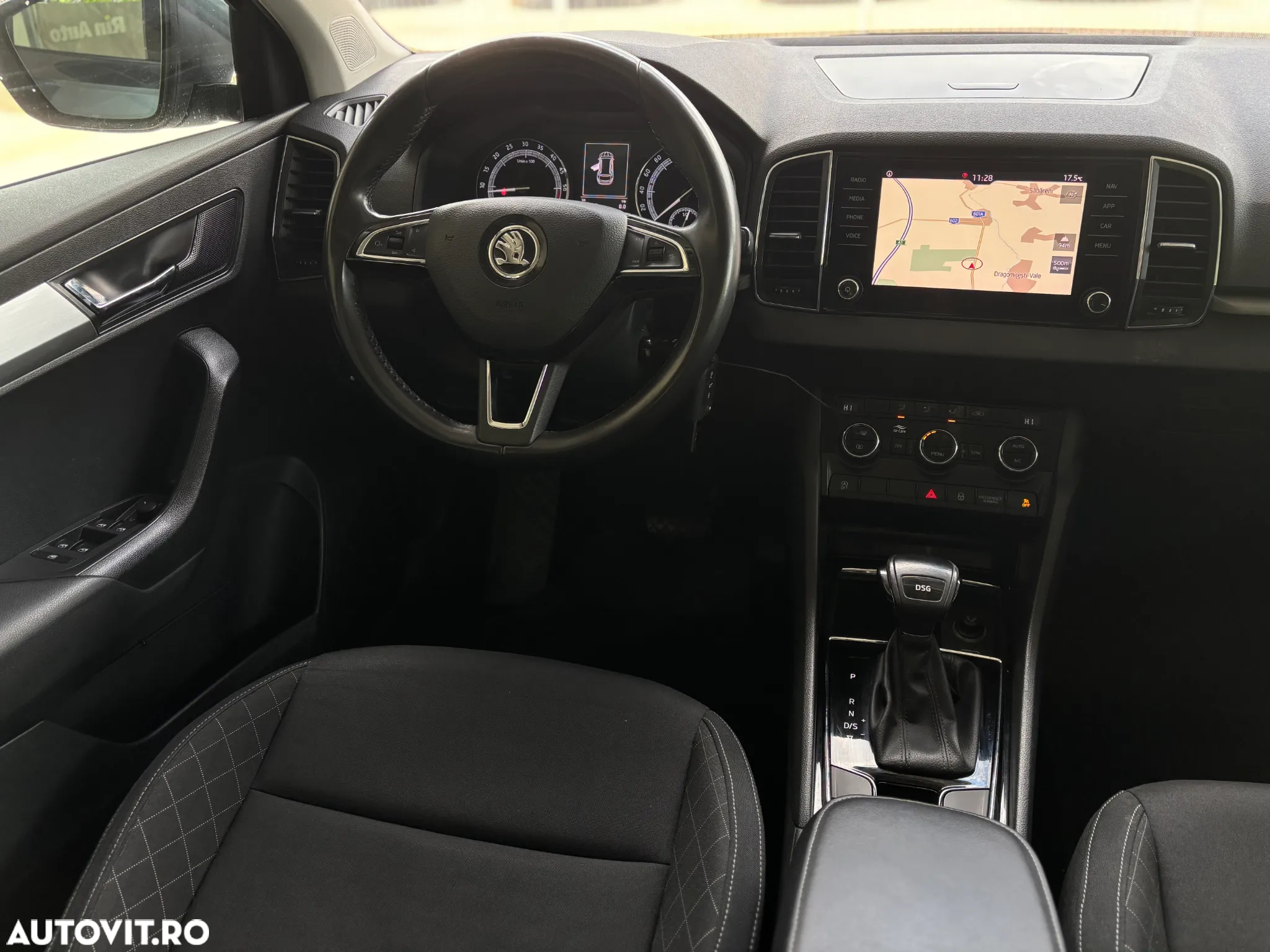 Skoda Karoq - 33