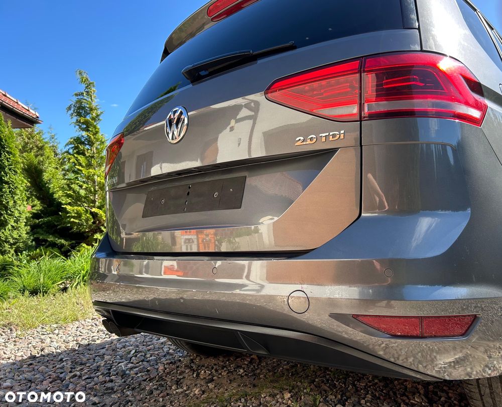 Volkswagen Touran 2.0 TDI SCR DSG ACTIVE - 27