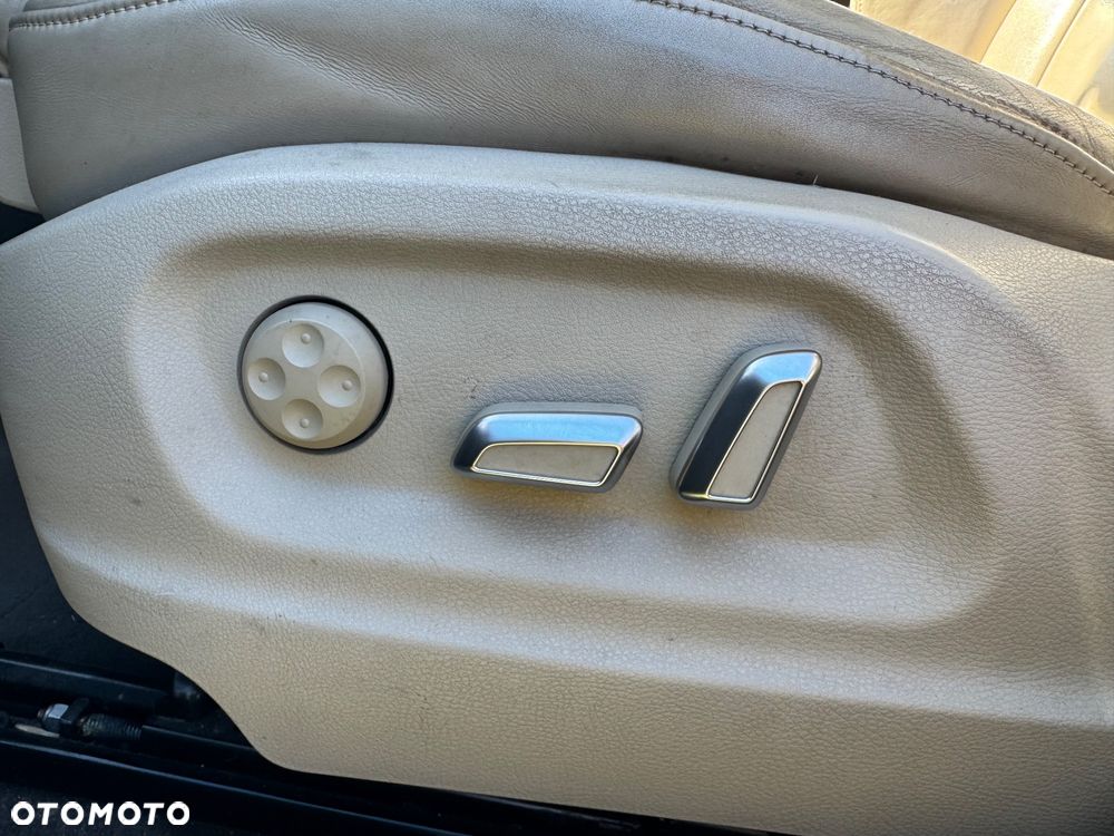 Audi Q5 2.0 TDI Quattro S tronic - 13