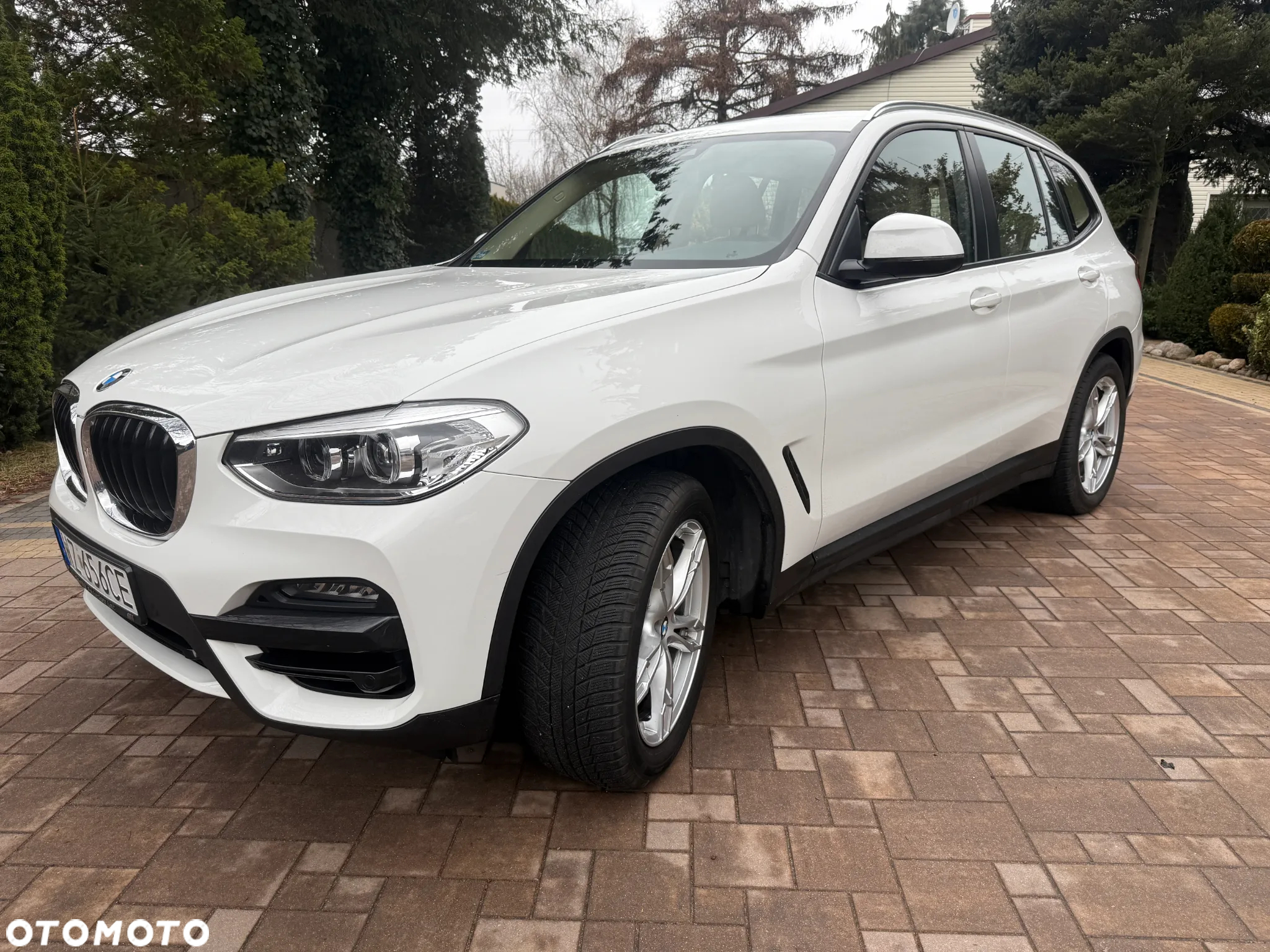 BMW X3 xDrive20i Advantage - 3
