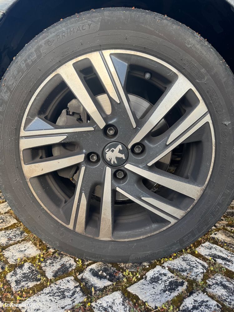 Peugeot 208 PureTech 100 Active Pack - 15