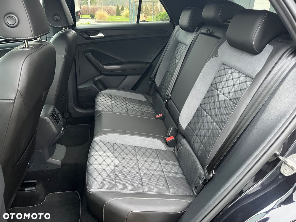 Volkswagen T-Roc 2.0 TDI SCR DSG R-Line - 32