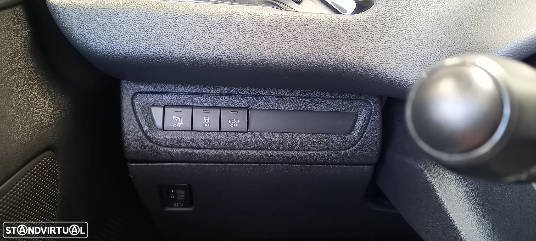 Peugeot 208 e-HDi 68 EGS5 Stop&Start Active - 9