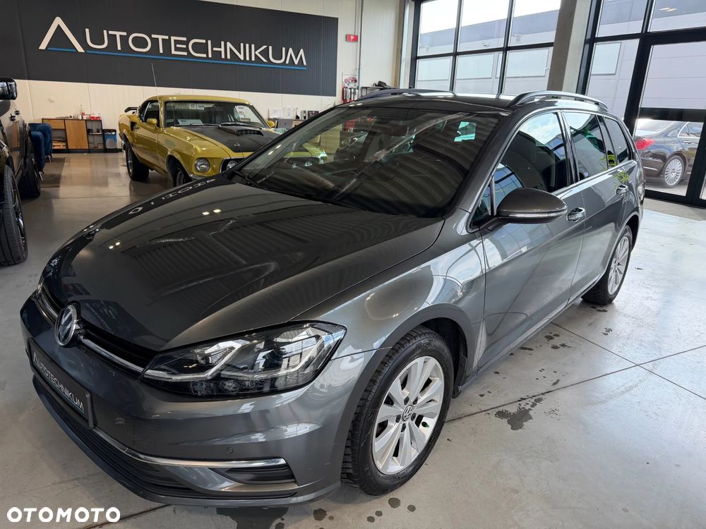 Volkswagen Golf 1.6 TDI BMT Comfortline - 1