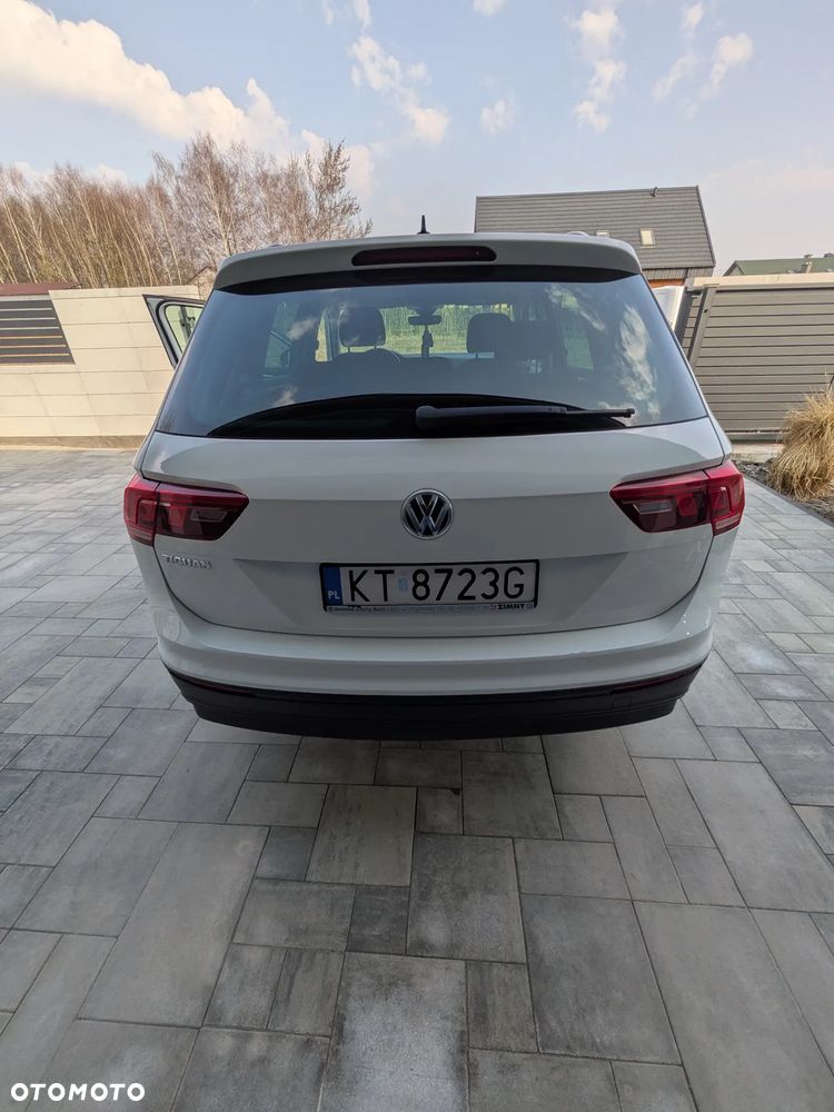 Volkswagen Tiguan - 4