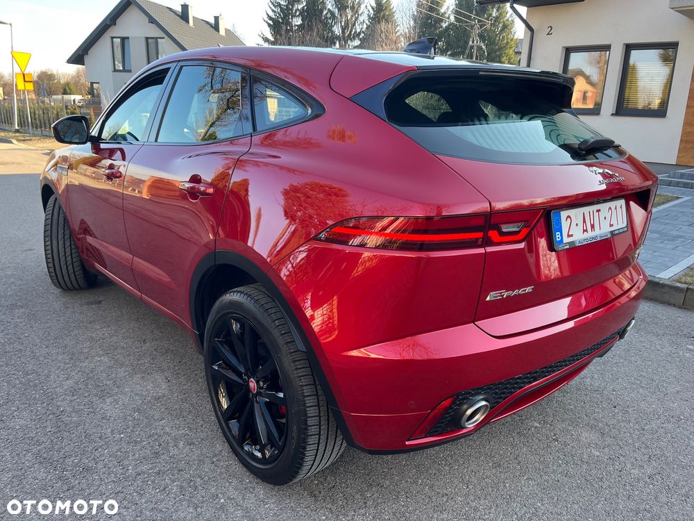 Jaguar E-Pace 2.0 i4D AWD R-Dynamic - 11
