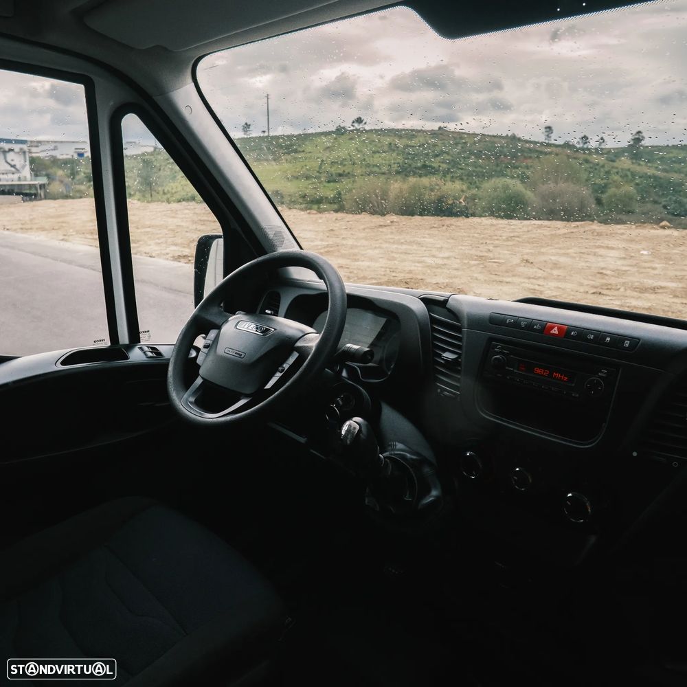 Iveco DAILY 2.3 35-120 FRIO/ISOTÉRMICA - 6