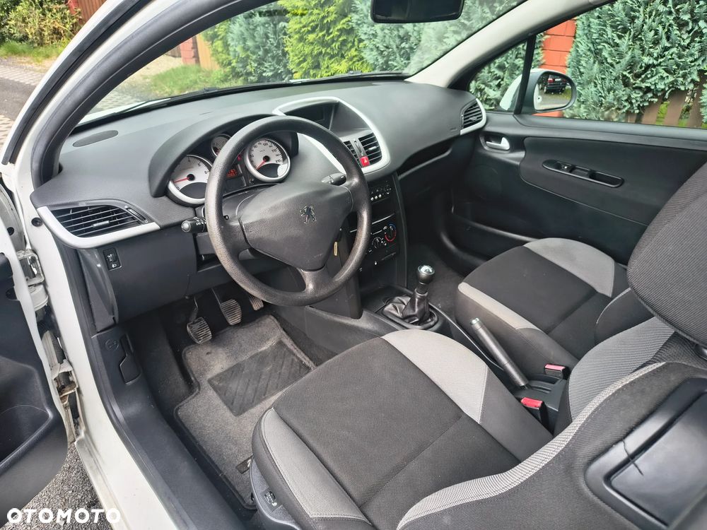 Peugeot 207 95 VTi Tendance - 15