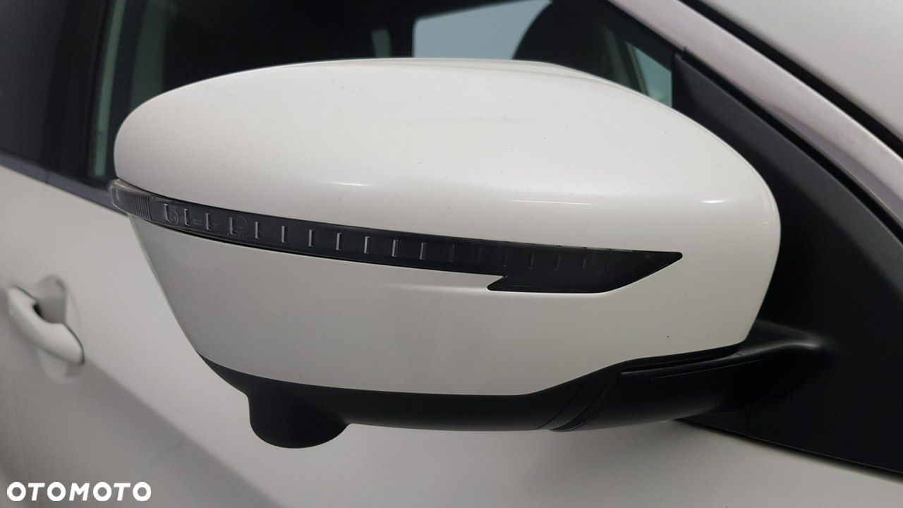 Nissan Qashqai - 16