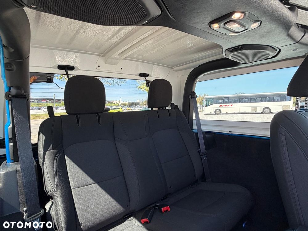 Jeep Wrangler 2.0 T-GDI Hardtop AWD Automatik Sport - 19