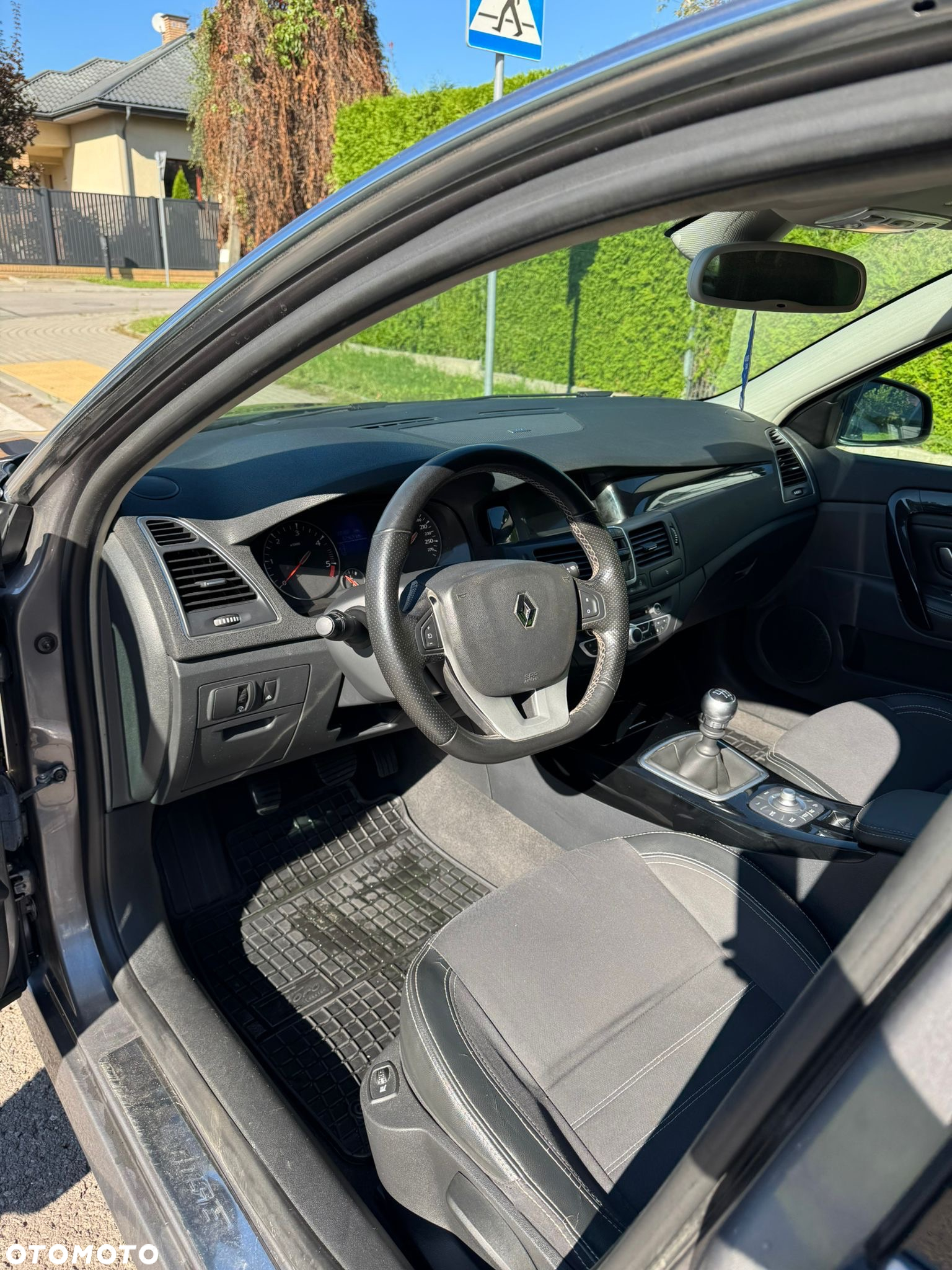 Renault Laguna 2.0 dCi Bose Edition - 15