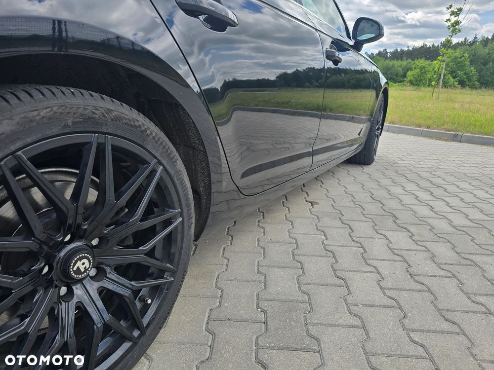 Audi A4 Avant 2.0 TDI - 20