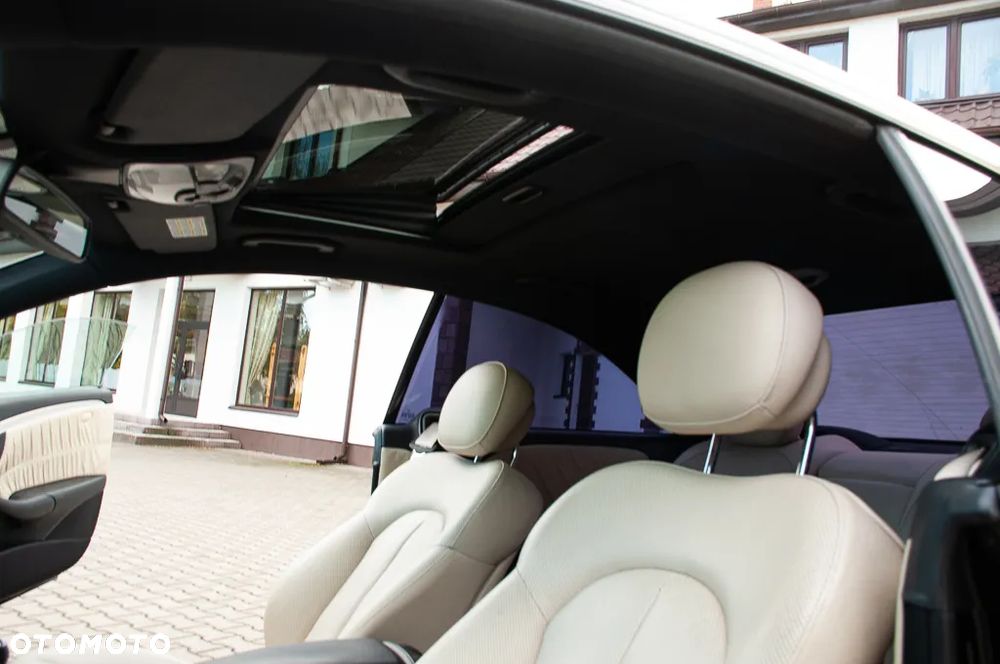 Mercedes-Benz CLK Coupe 350 7G-TRONIC Avantgarde - 40
