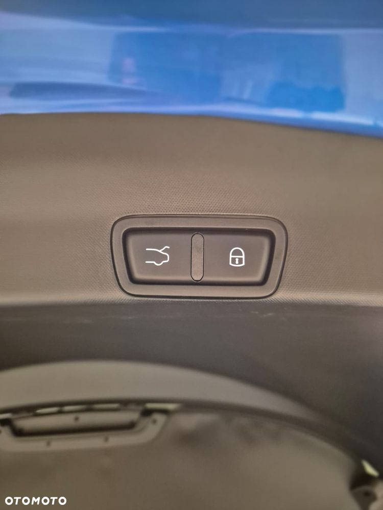 Alfa Romeo Stelvio - 18