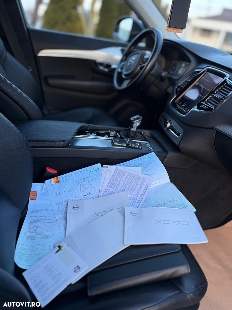 Volvo XC 90 D5 AWD Geartronic Momentum - 6