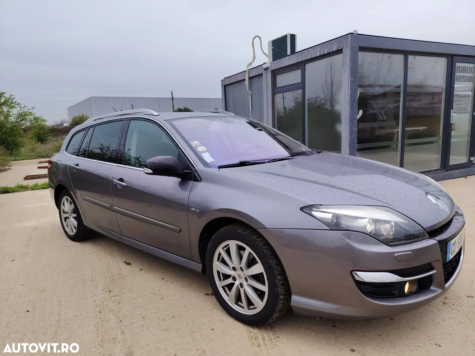 Renault Laguna dCi 150 FAP Start-Stop Bose Edition - 3
