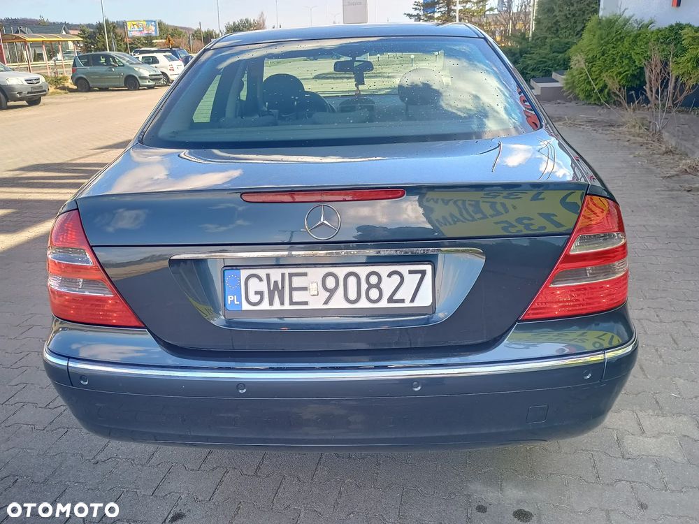 Mercedes-Benz Klasa E - 15