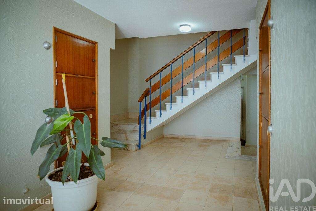 Apartamento T3 em Olivais de 90 m2 - Grande imagem: 4/29