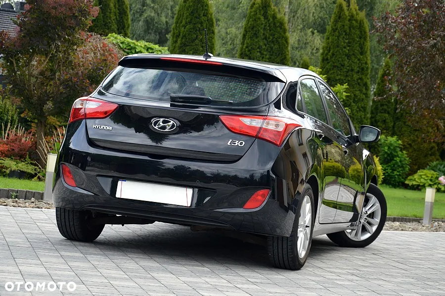 Hyundai i30 i30cw 1.4 Fifa World Cup Edition - 13