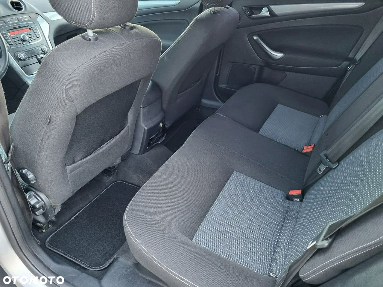 Ford Mondeo - 12