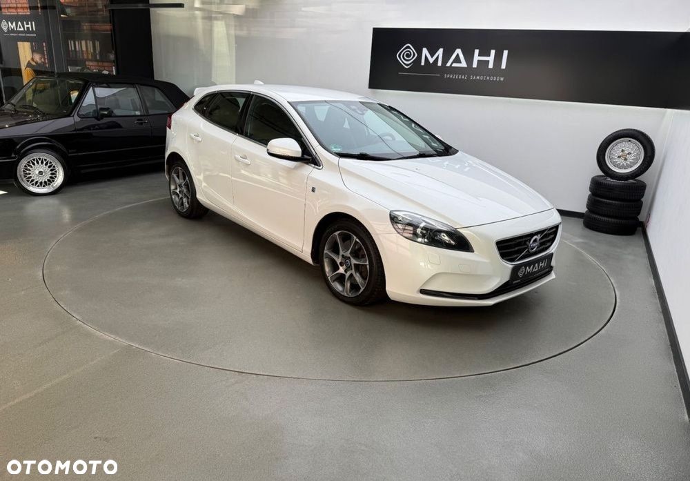 Volvo V40 D3 Ocean Race - 15