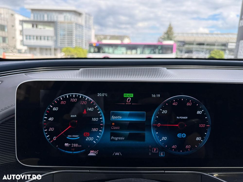 Mercedes-Benz EQC 400 4MATIC - 13
