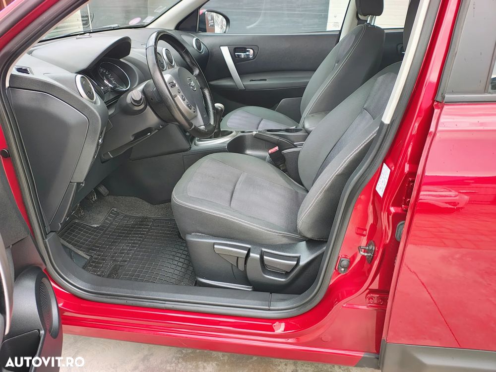 Nissan Qashqai 1.6 I-Way - 23