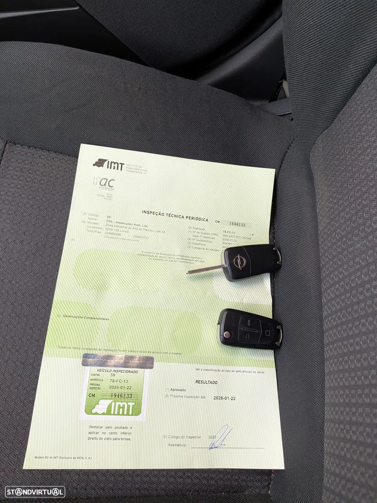 Opel Vectra Caravan 1.9 CDTi Executive - 22