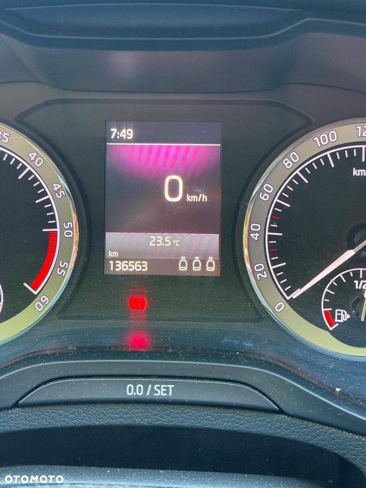 Skoda Karoq 2.0 TDI SCR 4x4 Ambition - 2