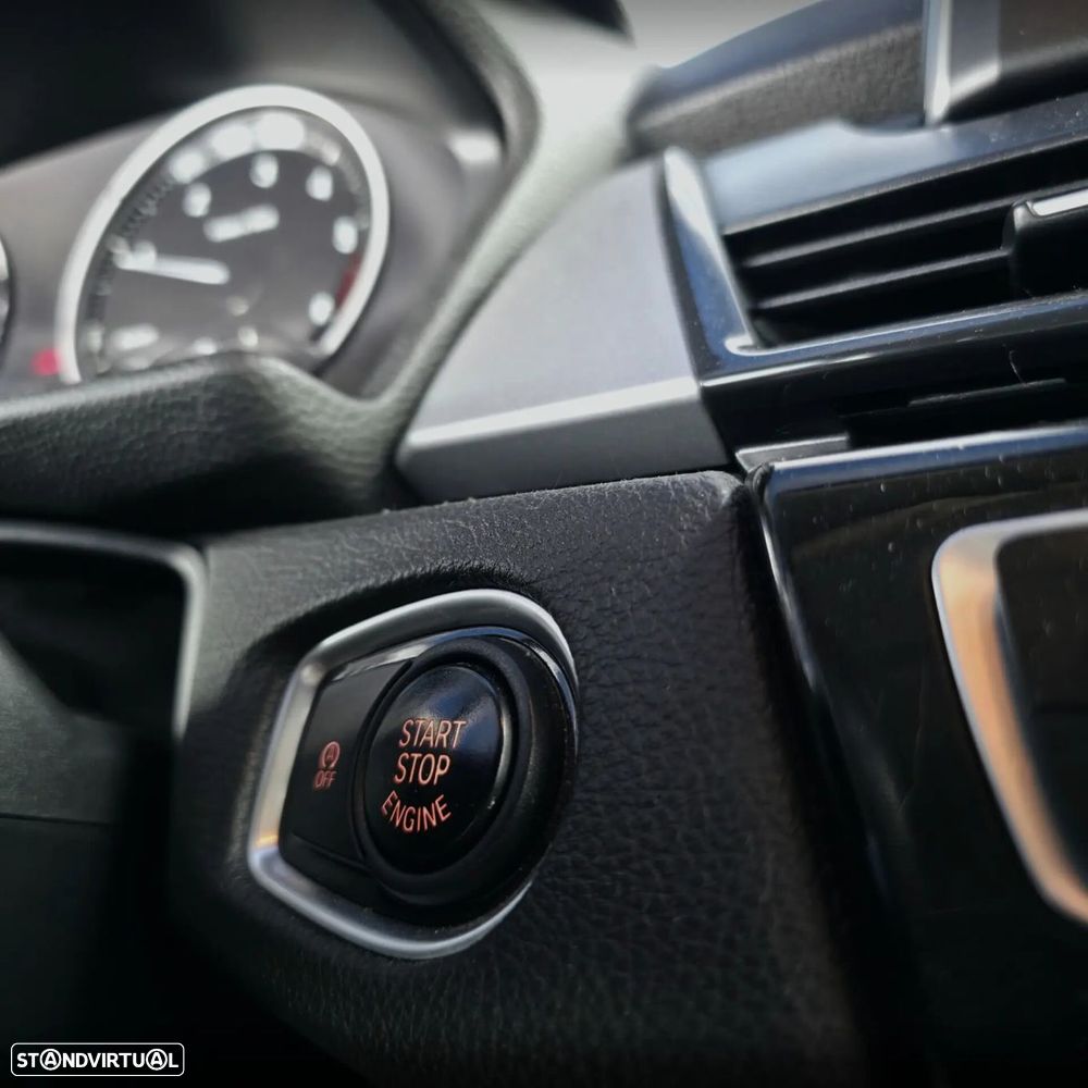 BMW 216 Active Tourer d Advantage - 12