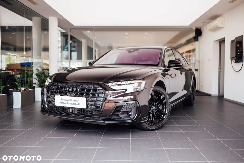 Audi S8 - 3