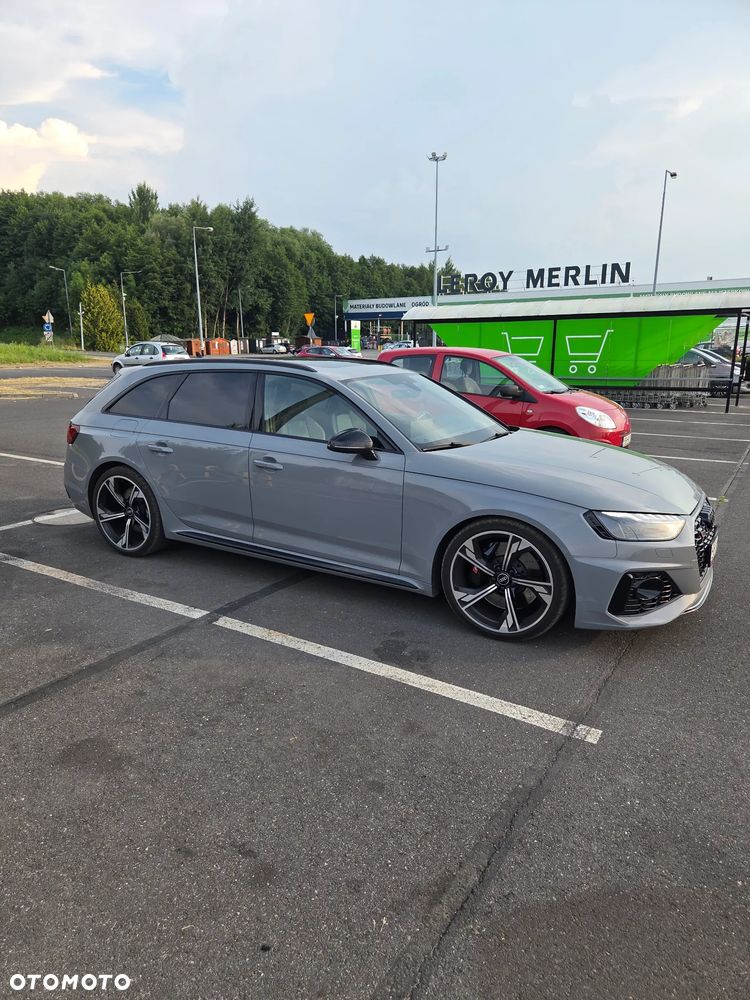 Audi RS4 Avant TFSI Quattro Tiptronic - 3