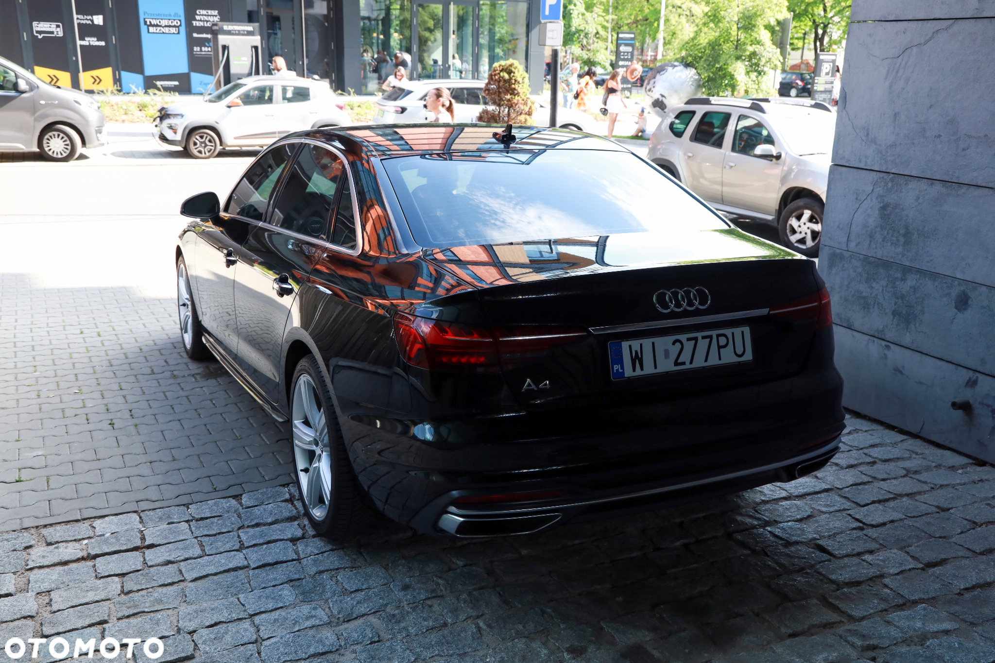 Audi A4 2.0 TFSI ultra S tronic sport - 4