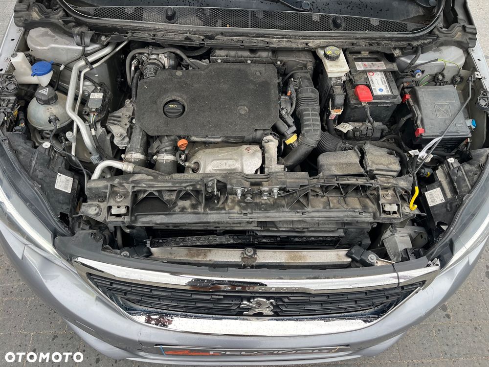 Peugeot 308 - 13