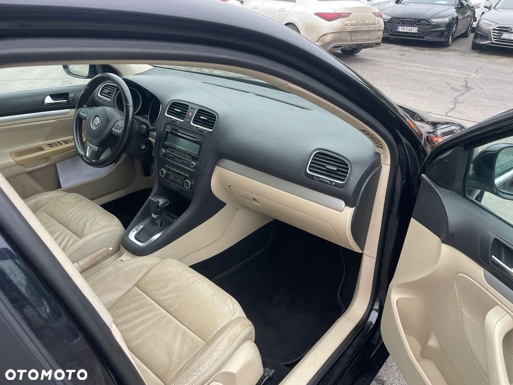 Volkswagen Golf 2.0 TDI DPF DSG Comfortline - 9