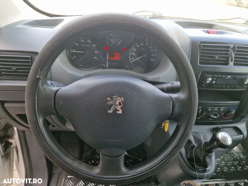 Peugeot Expert - 12
