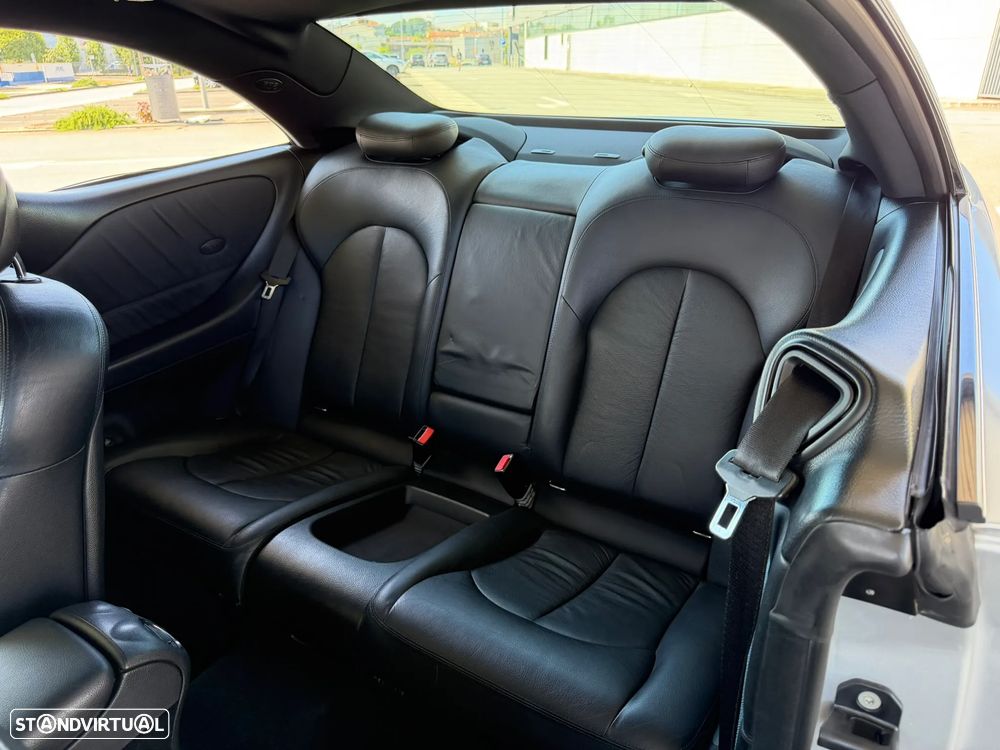 Mercedes-Benz CLK 220 CDI Avantgarde Sport Edition - 11