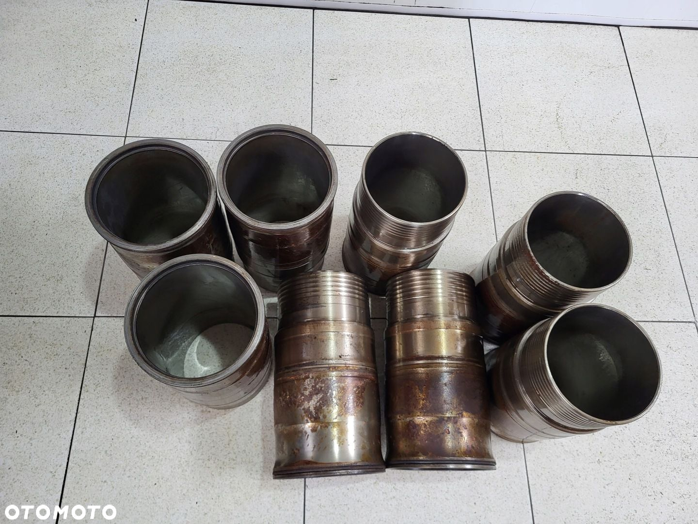 Tuleja Cylindra Szklanka Scania R 730 V8 2043067 2254875 - 2