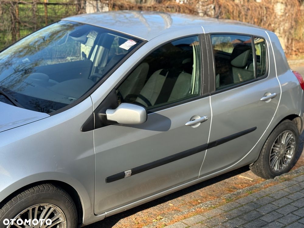 Renault Clio 1.5 dCi Dynamique - 5