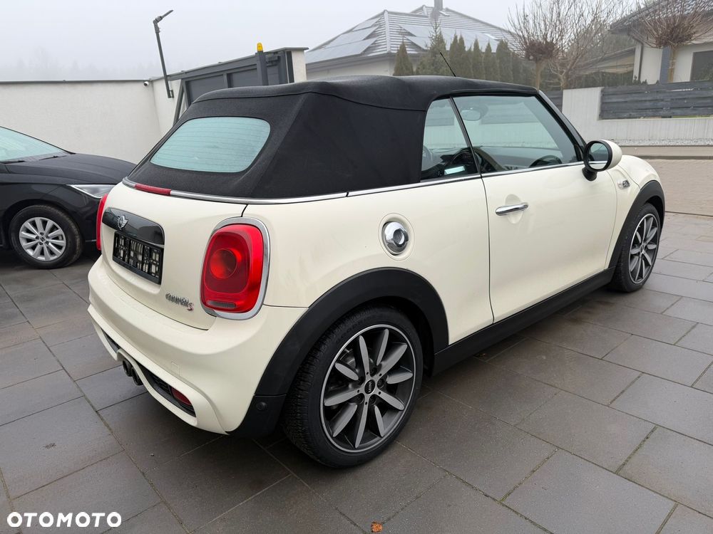MINI Cooper S Sidewalk - 9