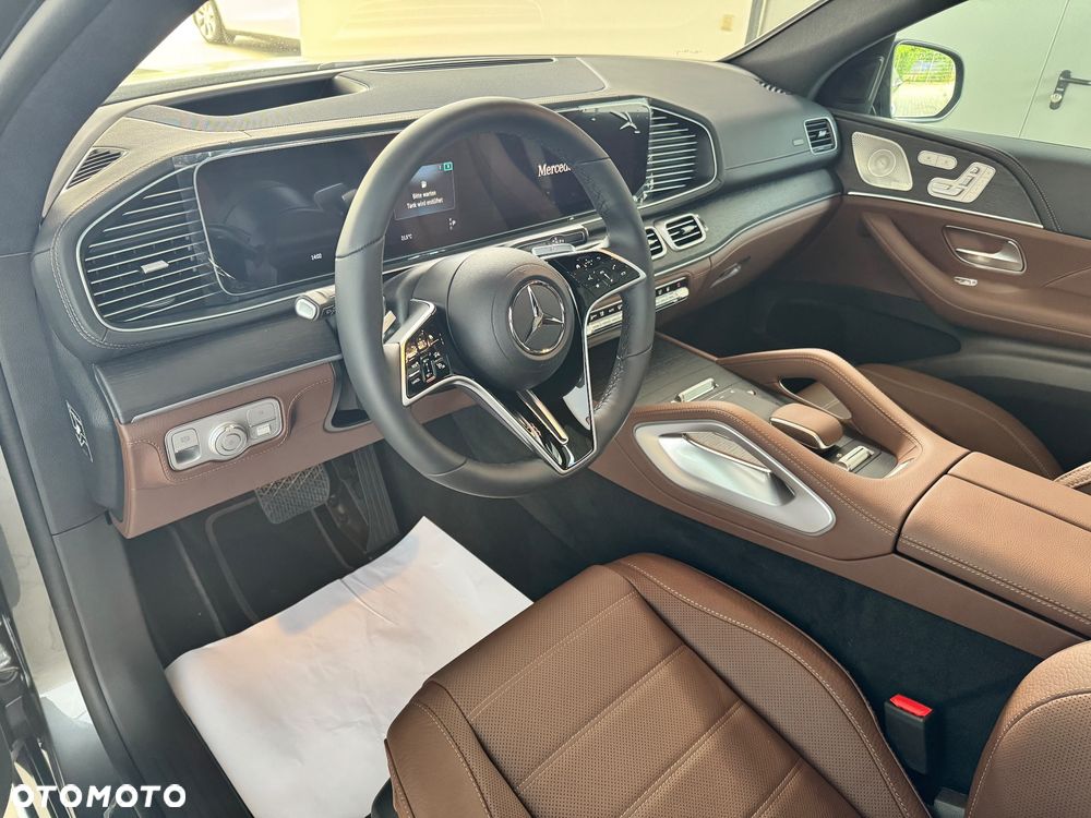 Mercedes-Benz GLE - 10