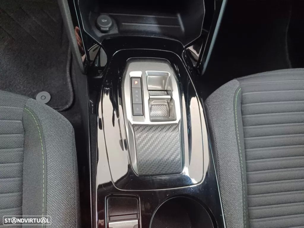 Peugeot e-2008 54 kWh Active - 20